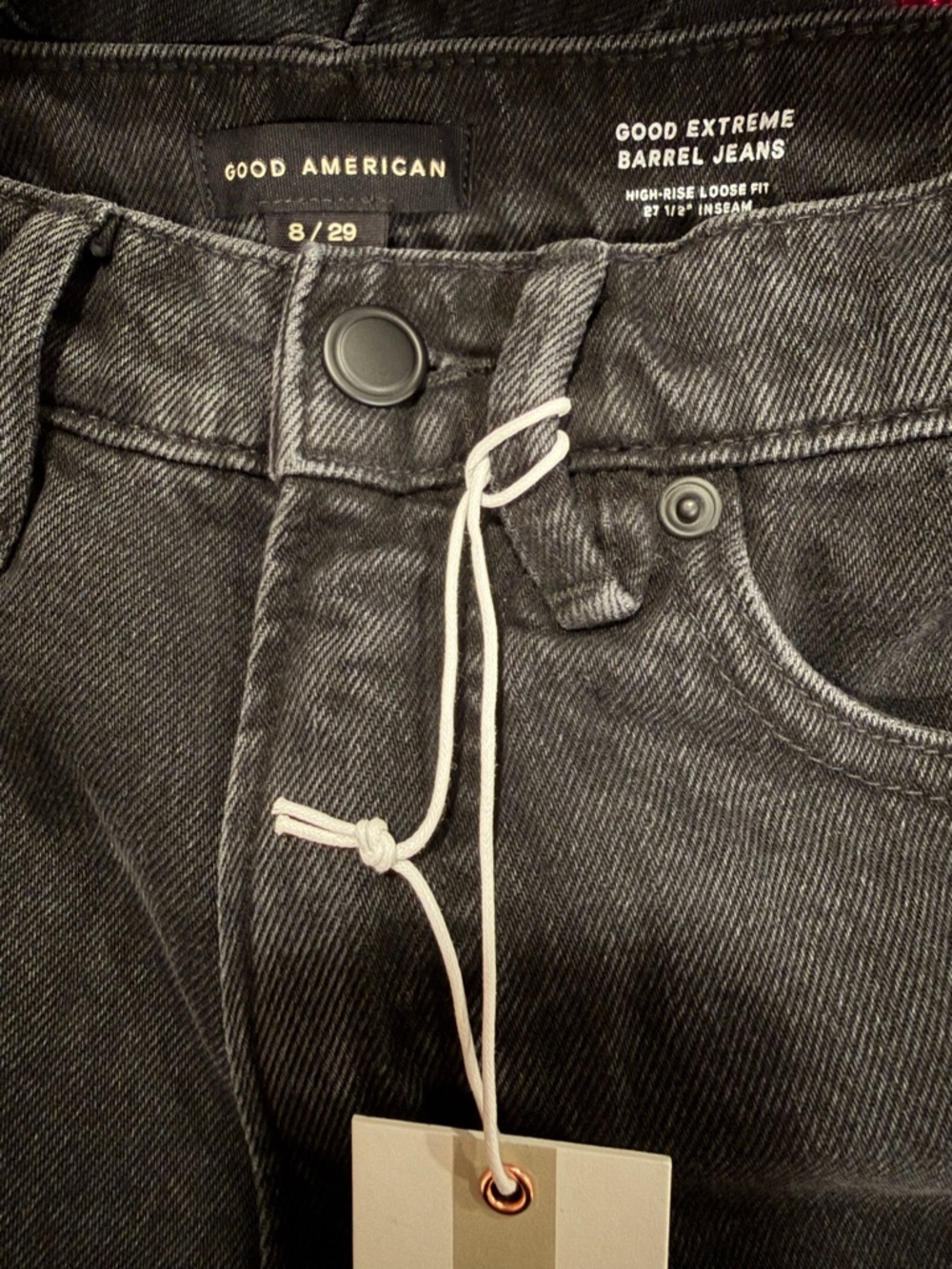 Good American Black barrel jeans brand new with tags - Picture 3 of 3